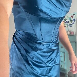 Ladivine size 8 satin gown.